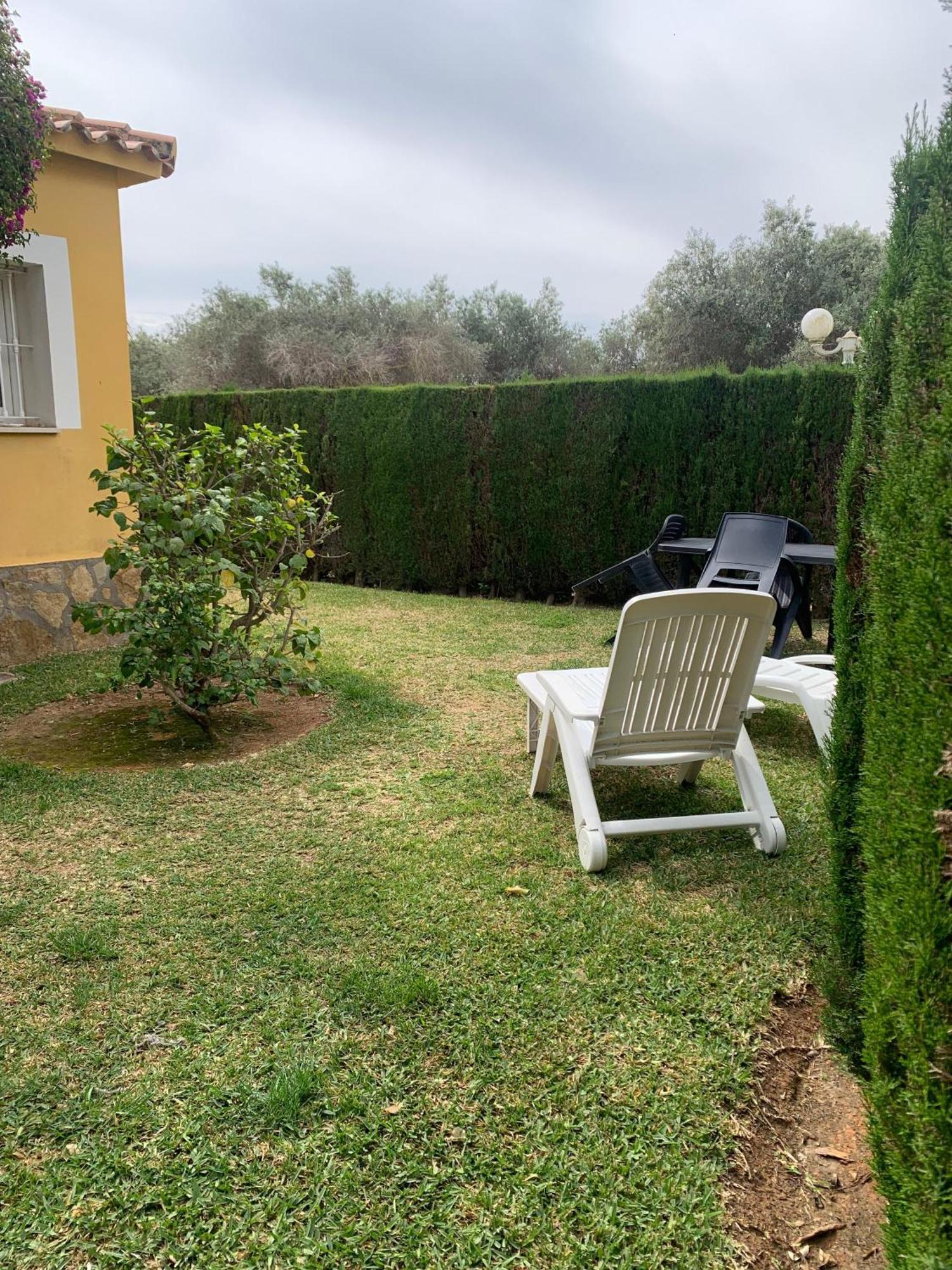 House With Garden At Oliva Nova Golf & Beach Resort Les Deveses 外观 照片