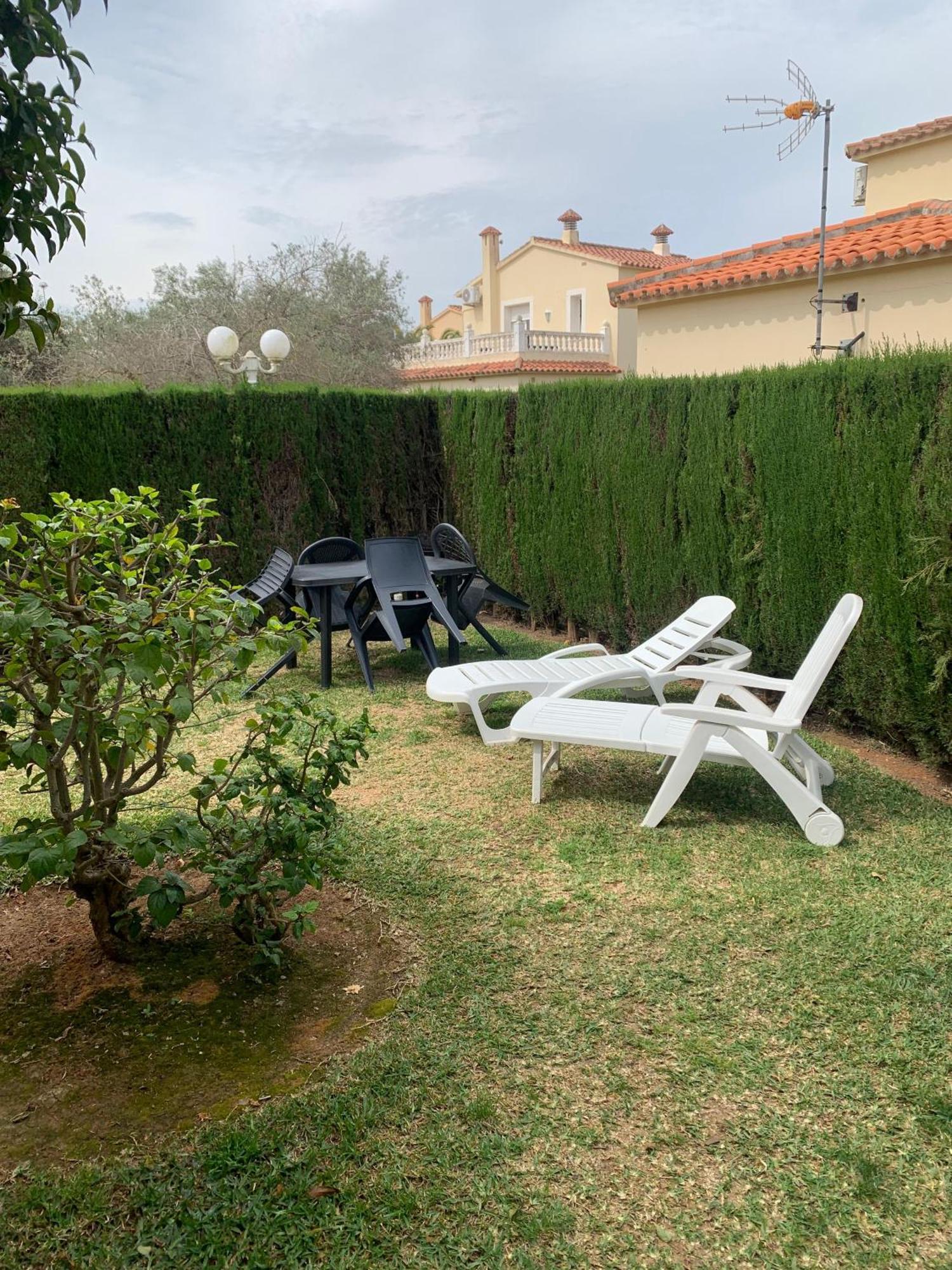 House With Garden At Oliva Nova Golf & Beach Resort Les Deveses 外观 照片